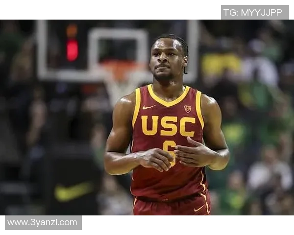 詹姆斯与布朗尼同台倒计时布朗尼正式宣布参加NBA选秀